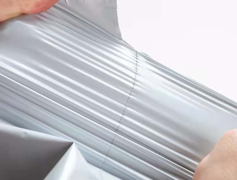 易白色快递袋-04